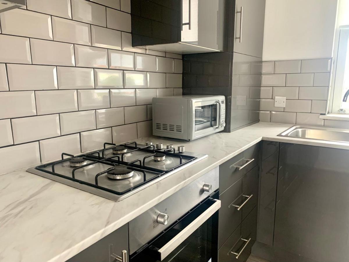 Lovely Stylish Apartment Near Penny Lane! Free Parking Liverpool Luaran gambar