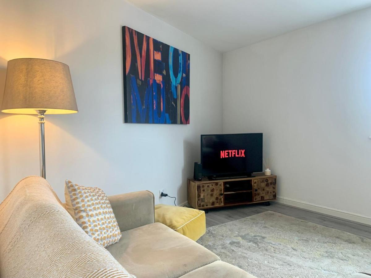 Lovely Stylish Apartment Near Penny Lane! Free Parking Liverpool Luaran gambar